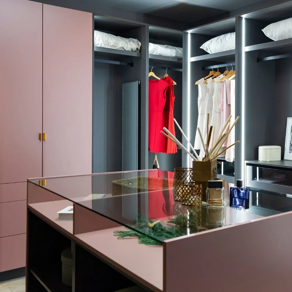 walk-in-01